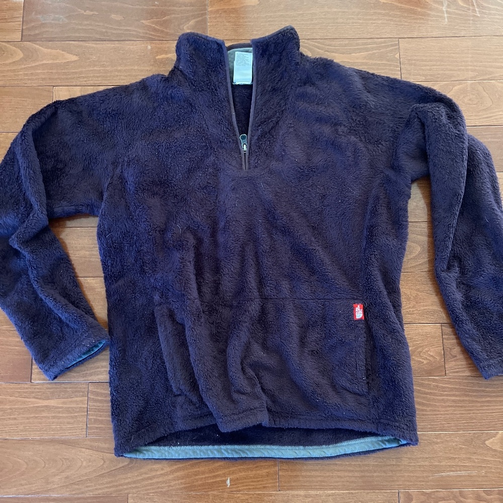 North Face women’s purple fleece pull over, size medium